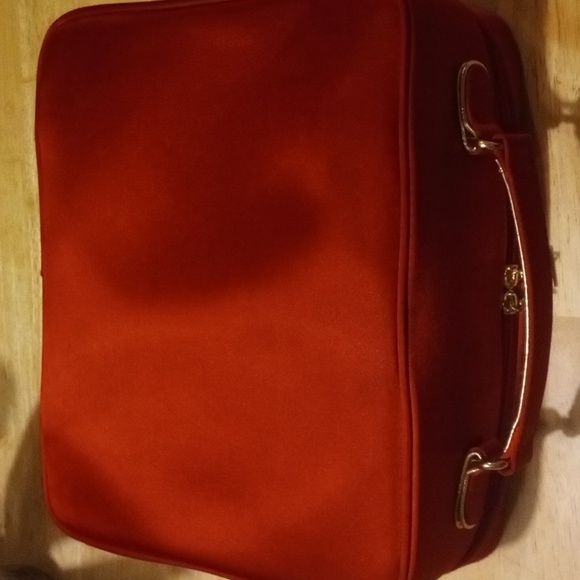 ESTEE LAUDER SUITCASE TYPE MAKEUP BAG LARGE RED GOLD - Picture 3 of 10